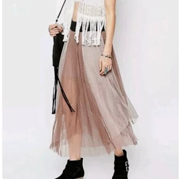 NWOT FREE PEOPLE Skirt M Tulle Mesh Sheer Layered Tiered Pull-On Midi Fairy Tutu - Picture 2 of 15